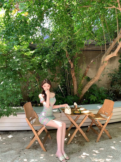 JAYKY YANG [Senna Flower House] Printed Swinging Neck Hip Dress Summer One Shoulder Pleated Mesh Skirt