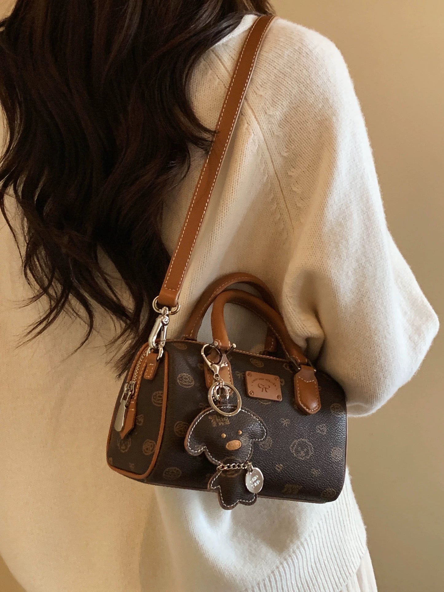 Chio2nd Bread Puppy Tipsy Early Autumn Pillow Bag Women's Handbag Small Shoulder Bag Crossbody Bag