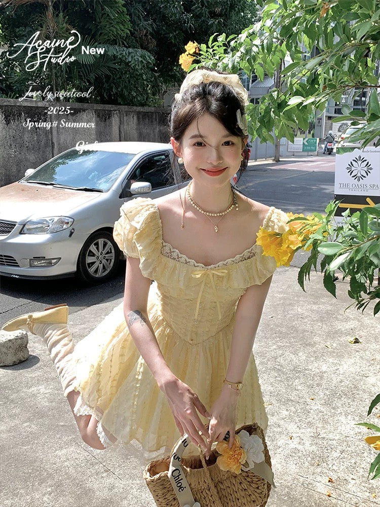 Acaine medium-length yellow square-neck puff sleeve waisted A-line dress for women in spring French sweet dress
