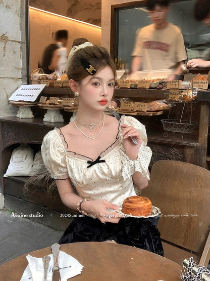 Acaine Nelly Qianjin/short apricot polka dot square collar puff sleeve t-shirt female summer French temperament top
