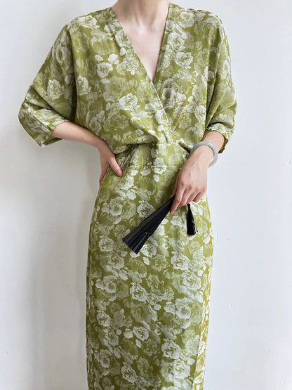 New Chinese floral cheongsam dress 2024 new summer high-end niche design French national style long skirt
