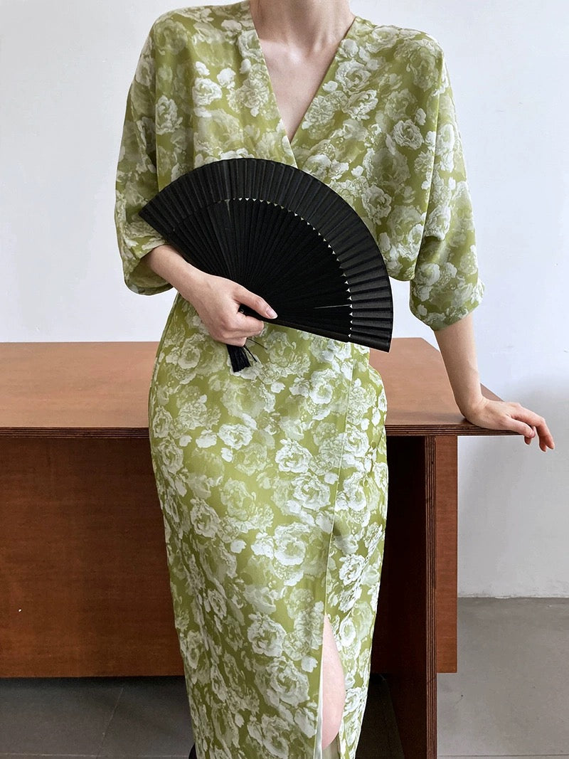 New Chinese floral cheongsam dress 2024 new summer high-end niche design French national style long skirt
