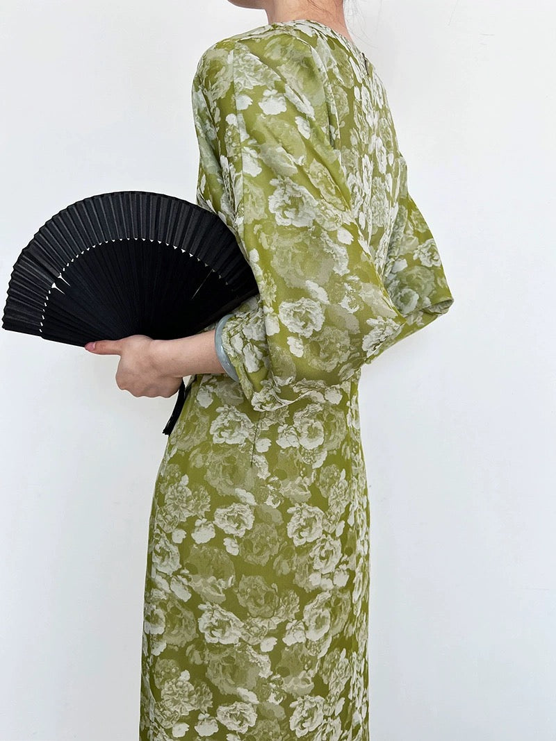 New Chinese floral cheongsam dress 2024 new summer high-end niche design French national style long skirt