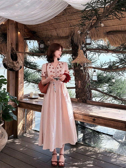 Lei Yingjun's "Raspberry Sweetheart" Retro Red Embroidered V-Neck Waist-Slimming Striped Long Skirt for Summer