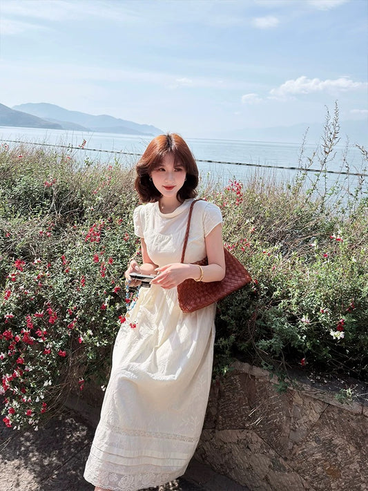 Lei Yingjun [Wind Chime Summer] Retro High Neck Short Sleeve Jacquard Dress with Waist Fit and Lace Patchwork Long Skirt