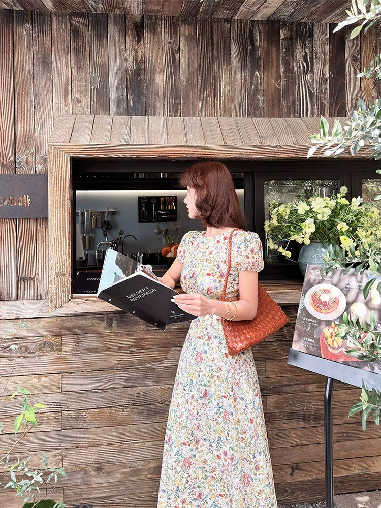 Lei Yingjun's French Retro Floral Print Dress for Women, Spring/Summer, Slim Fit, Long Tea Dress