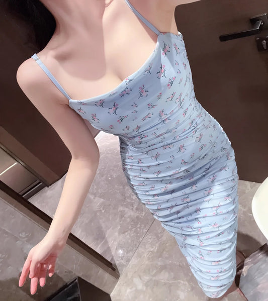 Floral sweet summer blue suspender slim fit hip-hugging tight slimming dress