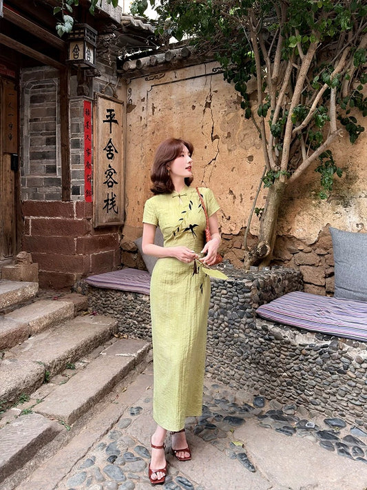 New Chinese Style Lei Yingjun [Yan Nanfei] Modified Cheongsam Dress for Women, Summer Stand Collar Embroidered Retro Long Dress