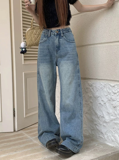 Retro washed blue wide-leg jeans for women, summer style, high-waisted, loose, slim and drapey, casual floor-length straight trousers