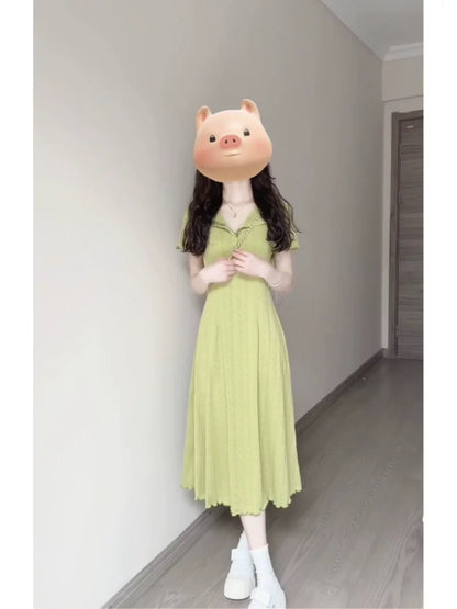 Tea break French V-neck green white dress for women summer high-end waist A-line slimming and beautiful long dress