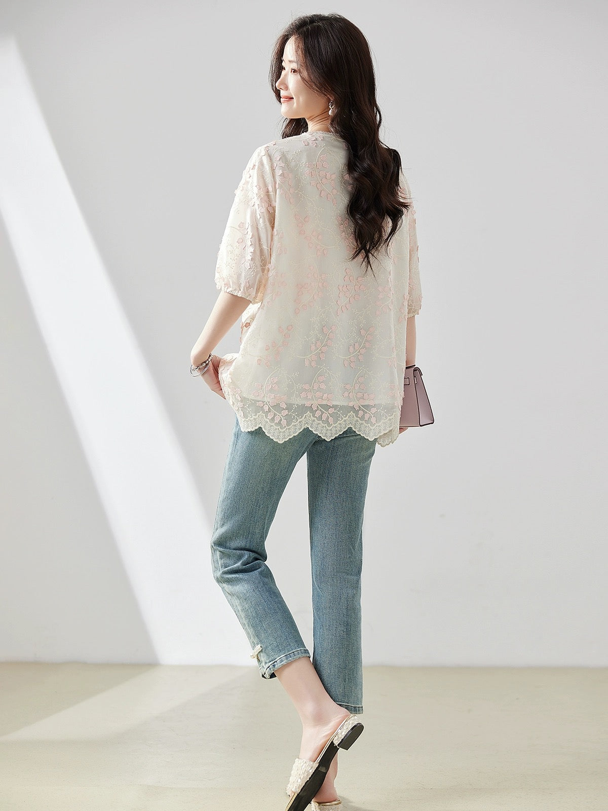 Bead embroidered Tencel national style shirt for women summer 2024 new loose large size fat mm cover belly slimming top