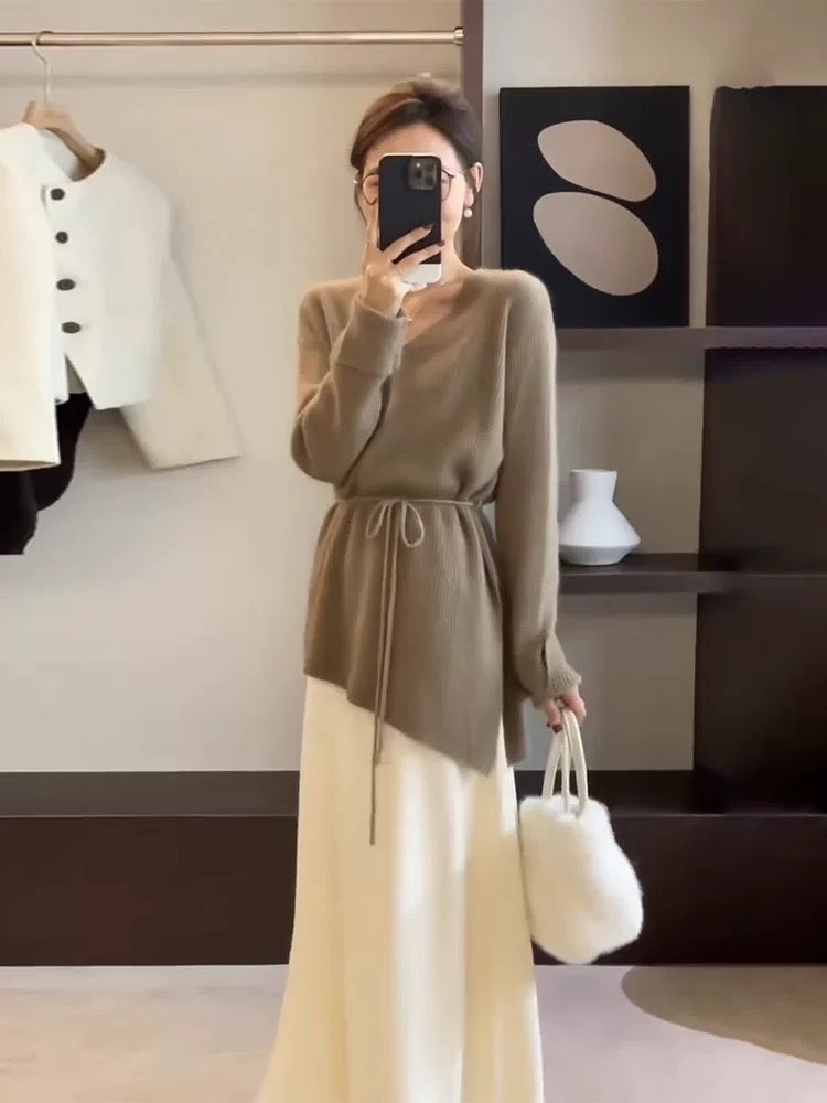 Salt-style mature and gentle two-piece set: long-sleeved knit top and midi skirt, exuding a sophisticated and elegant spring and autumn vibe.