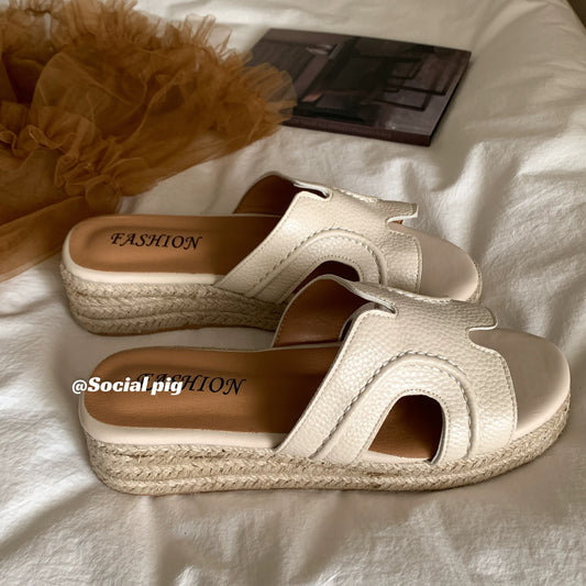 Genfecor-style French platform espadrilles for women, perfect for summer wear, elegant and flattering, perfect for pairing with skirts, beach sandals.