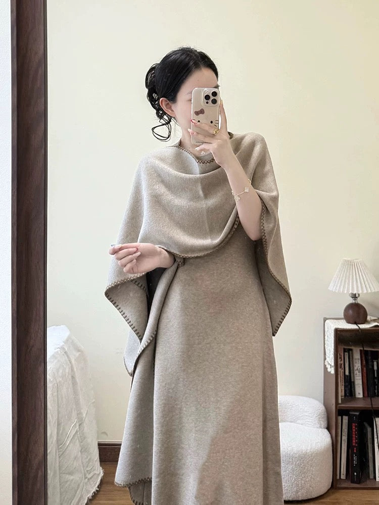 French retro shawl dress for women, autumn 2025, gentle and elegant, perfect for a wealthy heiress. A long, fitted dress with a flattering silhouette.
