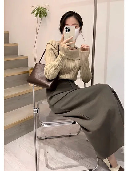 Salt-style mature and sophisticated two-piece outfit: off-the-shoulder knit top and A-line skirt, Korean drama style women's early autumn set.