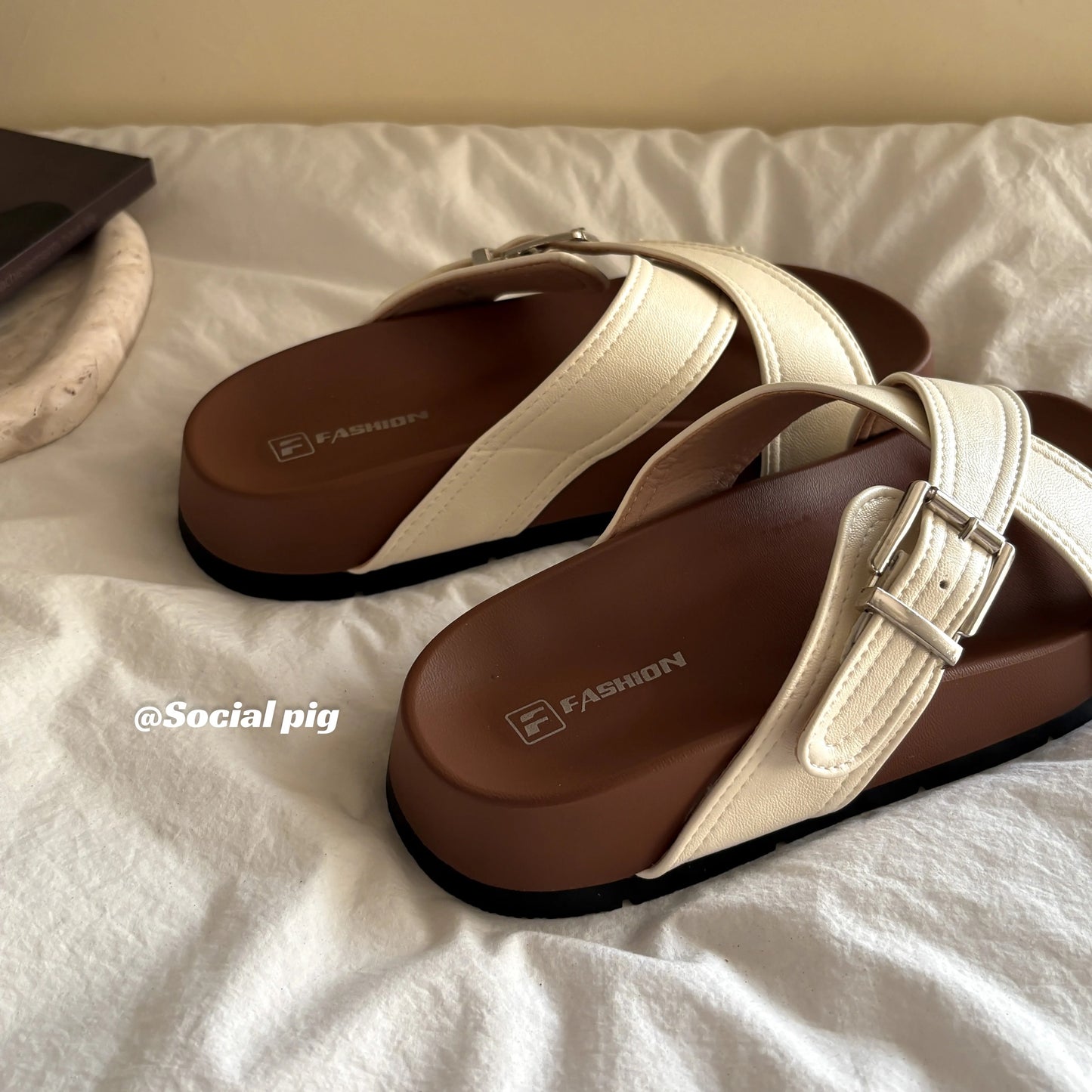Social Pig platform sandals for women, perfect for summer, comfortable for beach wear, Birkenstock shoes.