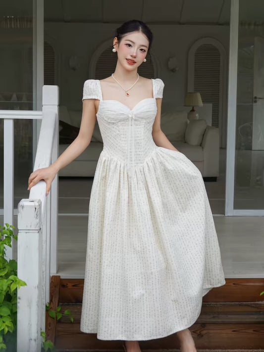 DANA "Old Money" Aesthetic Square-Neck Dress – A Flowy, Mid-Length, Floral-Print Gown with a Gentle, Feminine Vibe; Perfect for Birthdays