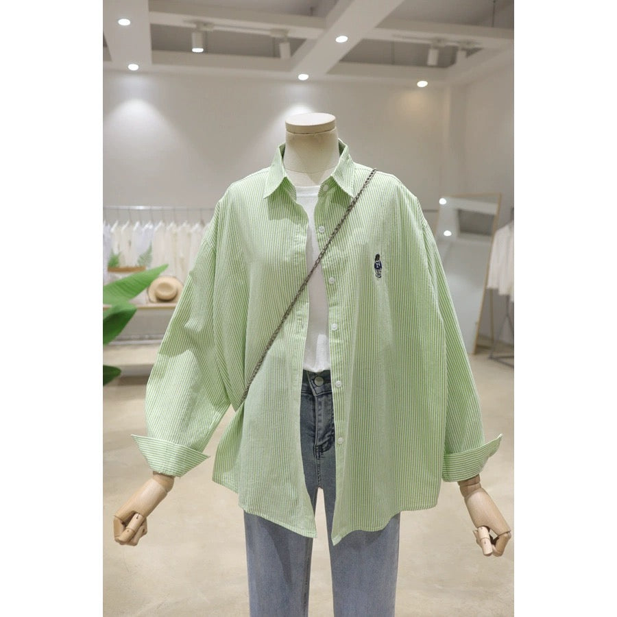 Comfortable and versatile bear embroidery on the chest 2024 spring loose slimming pinstripe cotton long-sleeved shirt women's shirt