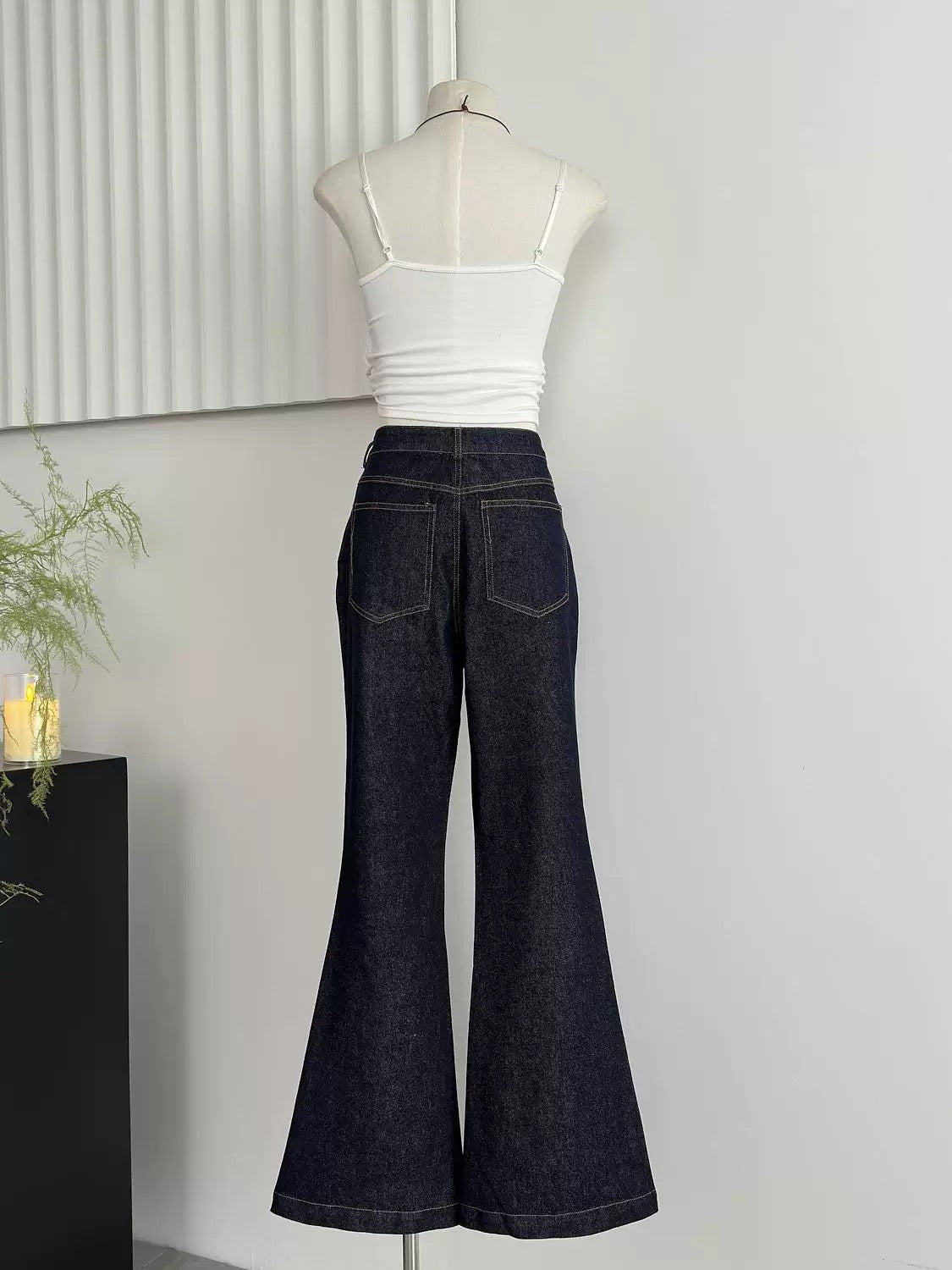 Duolaimei flared jeans women 2024 winter high waist straight trousers slim flared pants retro pants women