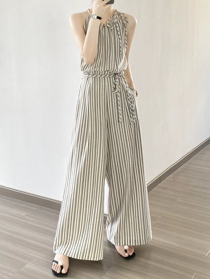 Casual suit for women in summer, age-reducing fashion, high-end striped halterneck camisole top, wide-leg pants two-piece set