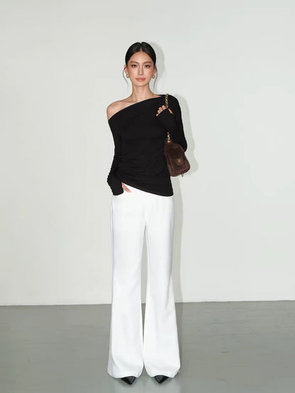 NEVA HU Asymmetric One-Shoulder Knitted Top – A Statement Piece Featuring Draped, Pleated Details and Long Sleeves