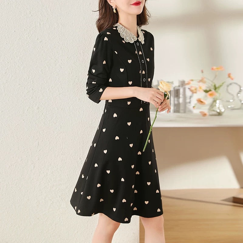 Temperament Spring and Autumn 2025 New Women's Fashion Love Slim Medium Length Celebrity Doll Collar Dress Thin