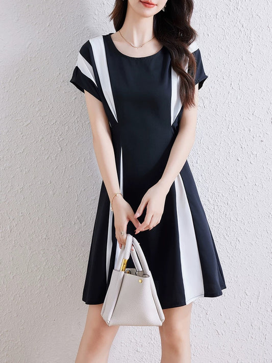Chiffon dress women 2025 summer new black and white contrast stitching slim waist slim temperament a-line skirt