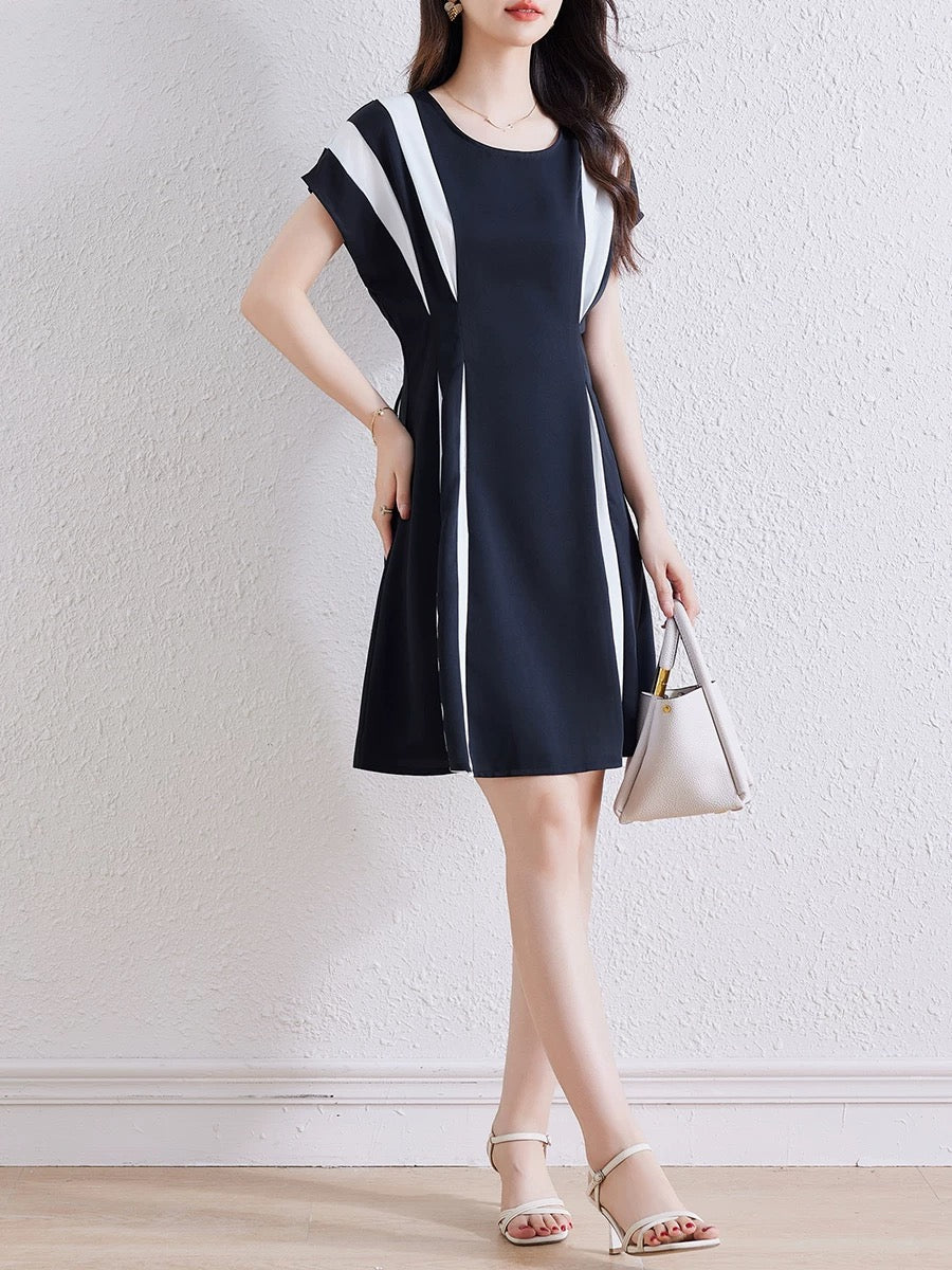 Chiffon dress women 2025 summer new black and white contrast stitching slim waist slim temperament a-line skirt