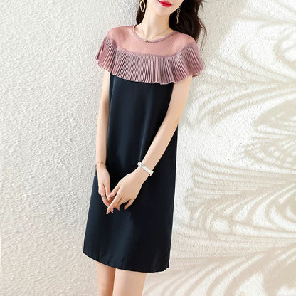 Chiffon dress women's loose straight skirt little black dress European station 2025 summer new splicing one-line collar