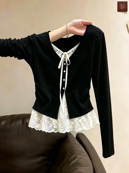 Korean-style unique black long-sleeve T-shirt for women—a "faux two-piece" design featuring lace-paneled, skirt-style hem detailing, perfect as a stylish base layer for autumn.