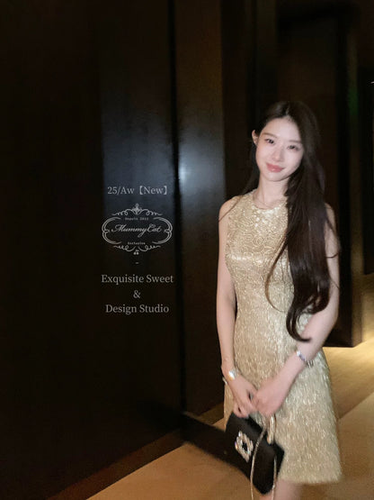 MummyCat Laying Eggs Cat [Gui Li Ming Fang] New Gold Thread 3D Embroidered Sleeveless Day Dress