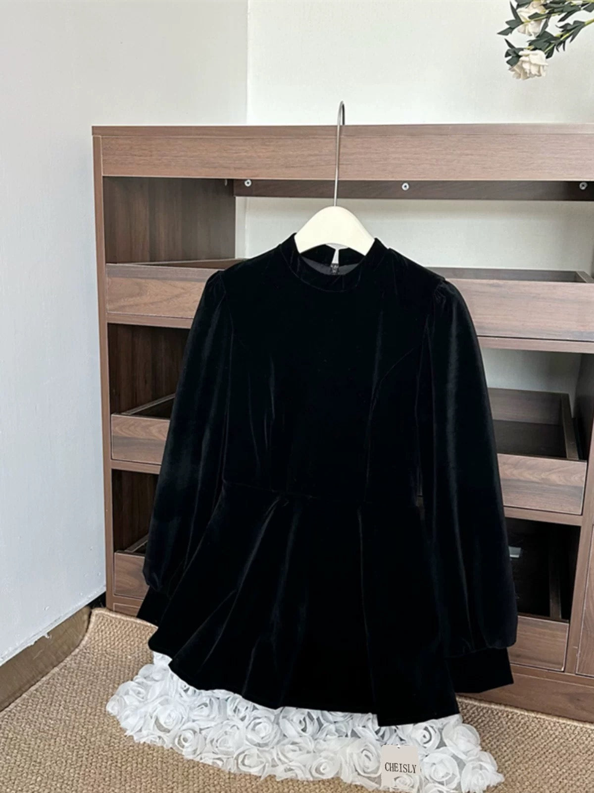 Duolaimei black high-end dress for women winter new Christmas wear slimming waist princess dress