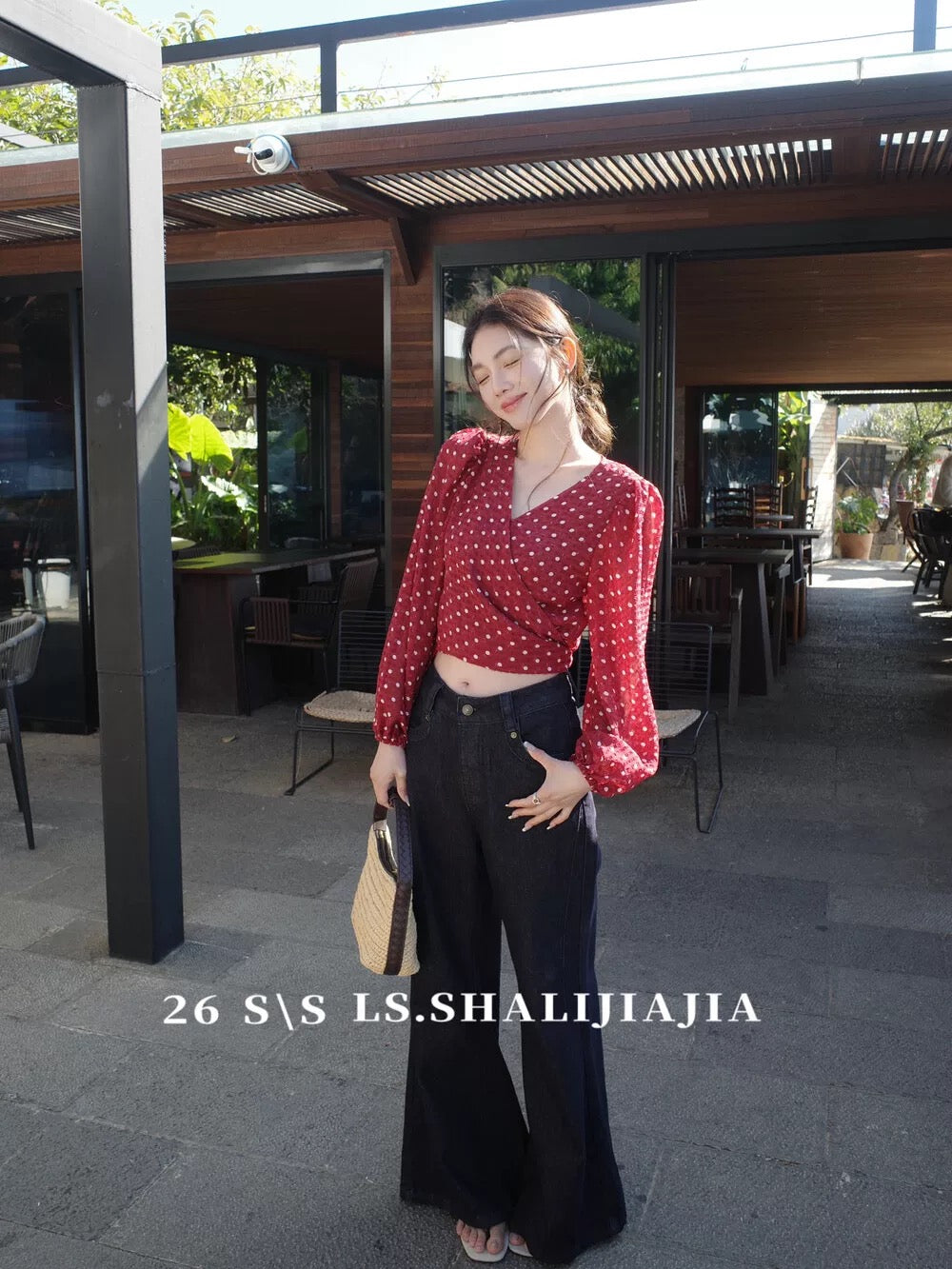 LS2026 Spring French Retro Polka Dot V-Neck Long Sleeve Shirt Women's Fashionable Design Tie-Waist Short Top