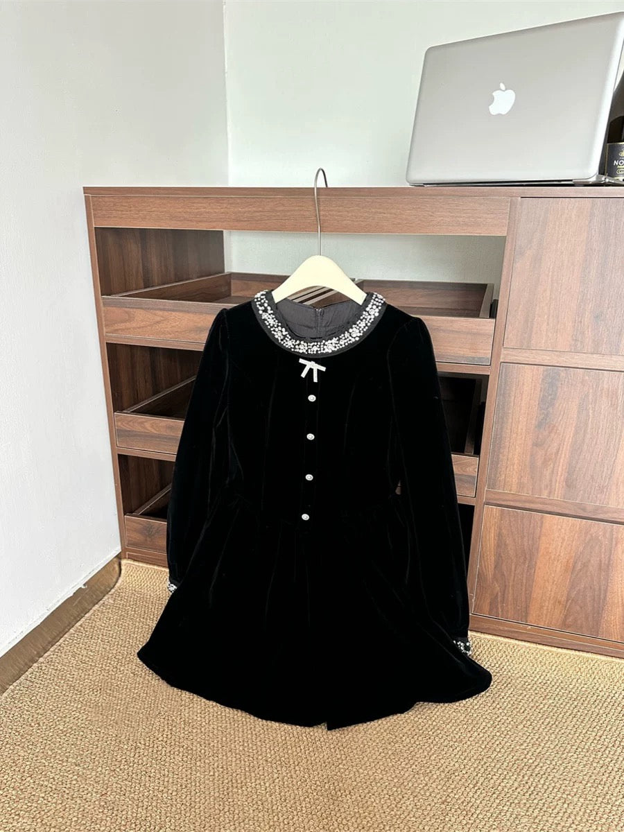 Qianjin style high-end black velvet dress for women in autumn and winter, elegant and slim black tutu skirt with studs and diamonds