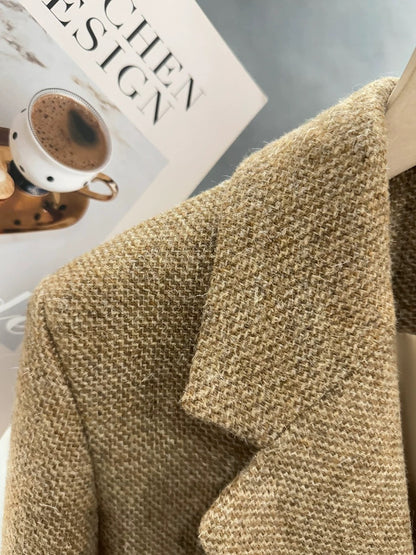 Khaki wool blazer, super stylish, women's 2025 autumn/winter new style, French chic, trendy suit jacket.