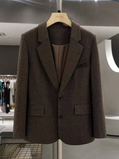 Brown herringbone wool blazer for women, new autumn/winter 2025 style, youthful and trendy.