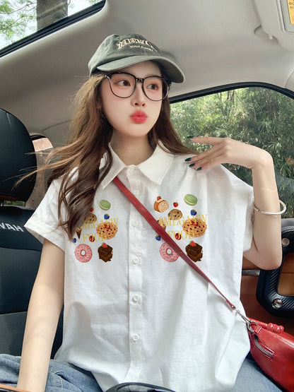 2025 New Style White Short-Sleeve Shirt for Women, Summer Loose Fit, Relaxed Style, Retro Minimalist Cartoon Top/Shirt