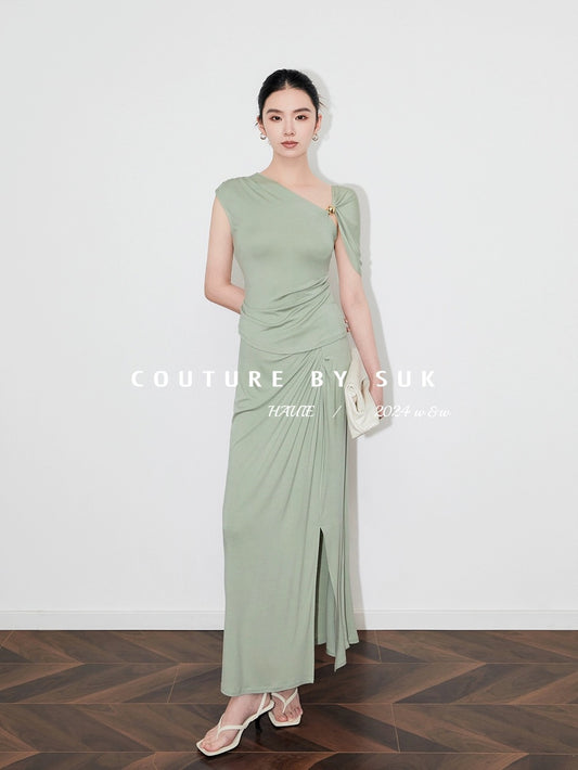 SUK Classic romance! Asymmetrical sloping collar dress with pleated waist, slim fit knitted stretch skirt for summer