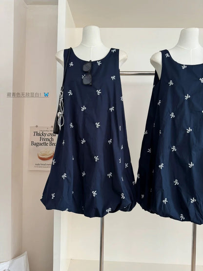 Korean style sweet embroidered bow vest dress for women summer high-end loose slimming A-line puffy skirt