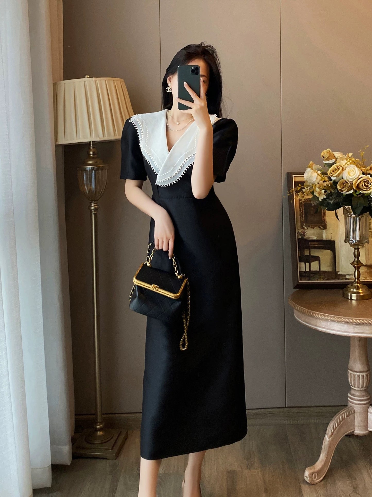 Black dress for women summer new French retro Hepburn style little black dress V-neck temperament slim slimming long skirt