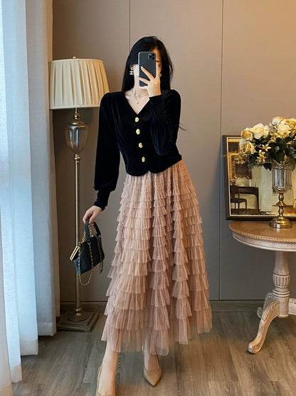 French retro style two-piece suit for women winter new velvet top mesh cake skirt dress
