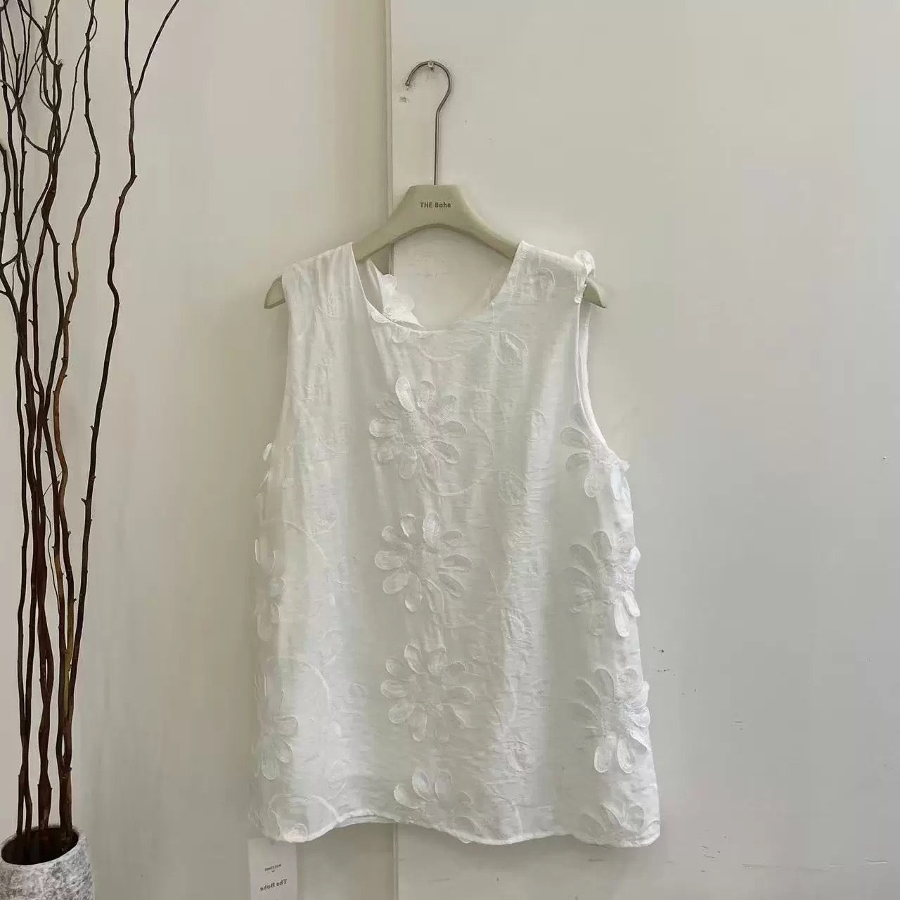 6.5+ [Xue Er Goods New Arrivals] 3D Embroidered Floral Vest 01156# No Returns or Exchanges#