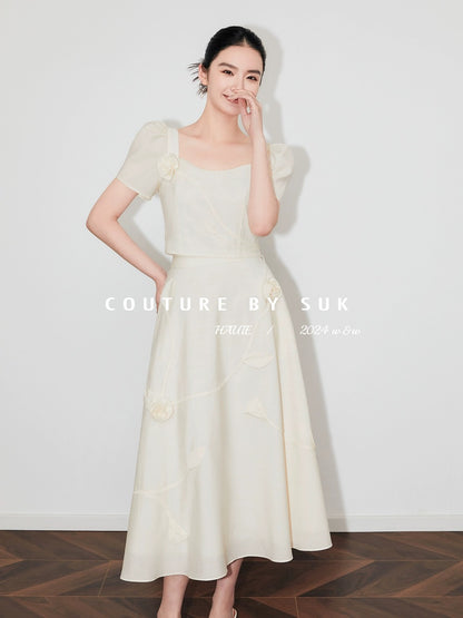 SUK Alice in Dreamland! Three-dimensional flower design short top + high waist umbrella skirt suit French gentle style