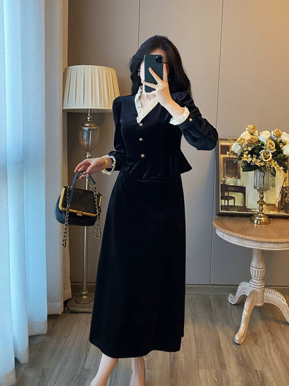 Small fragrant style suit for women in autumn and winter French retro waist slimming high-end velvet dress Hepburn style little black dress