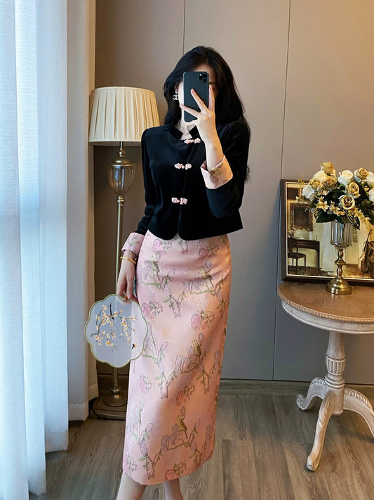 New Chinese style cheongsam buckle top and skirt two-piece suit for women autumn and winter temperament velvet dress long skirt