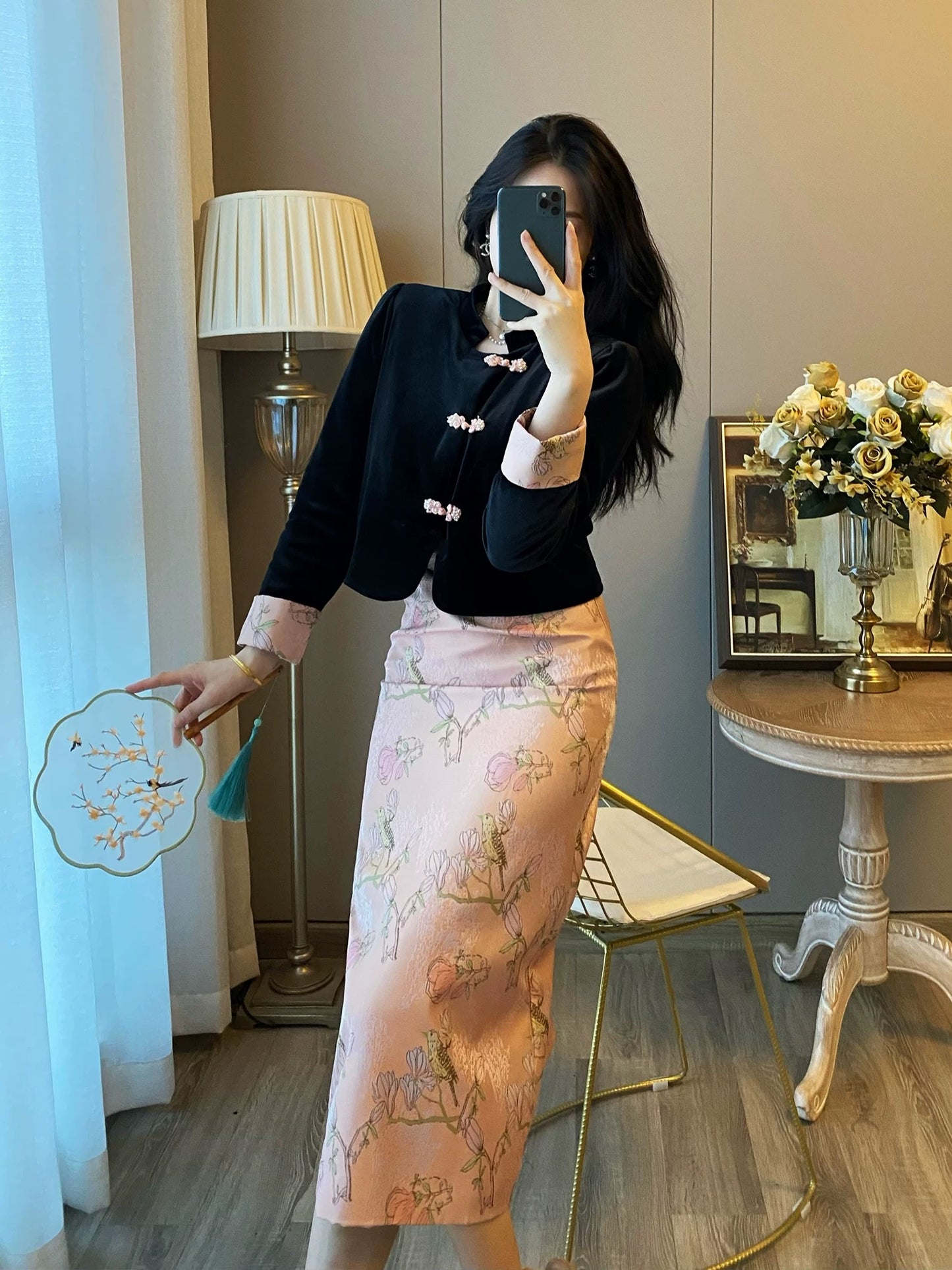 New Chinese style cheongsam buckle top and skirt two-piece suit for women autumn and winter temperament velvet dress long skirt