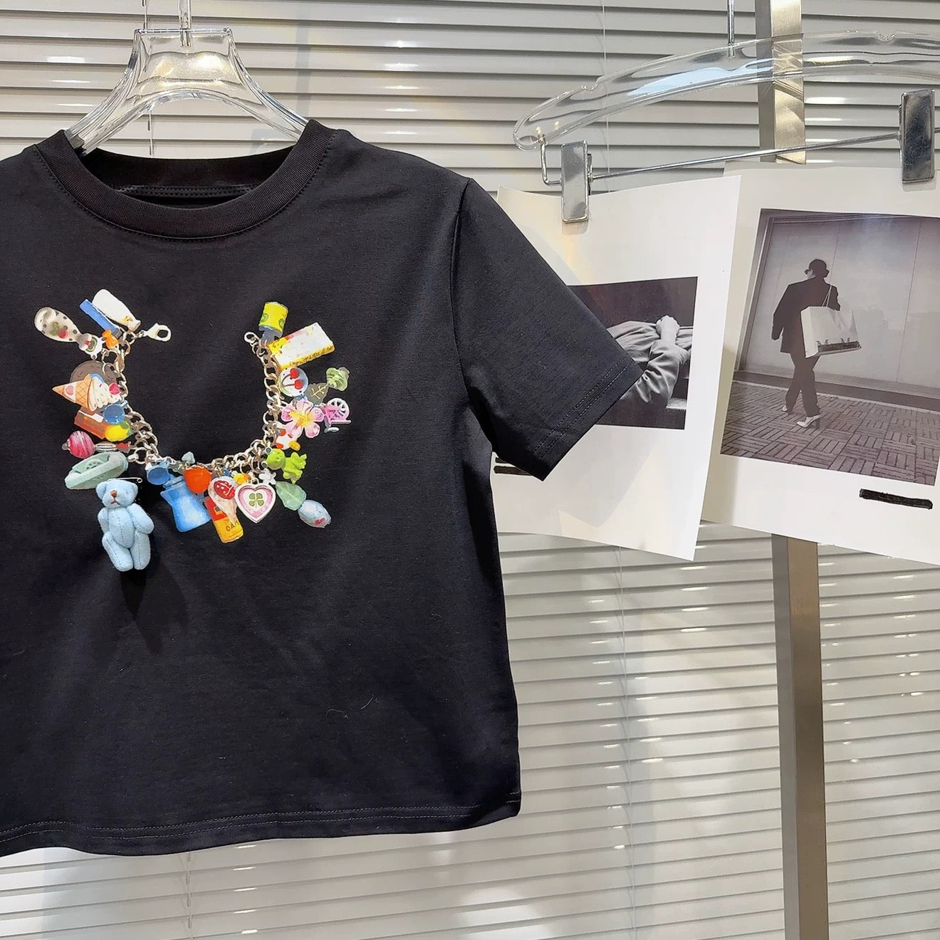 Internet celebrity same style 2025 summer new sweet cool hot girl colorful cartoon chain print navel short sleeve T-shirt female