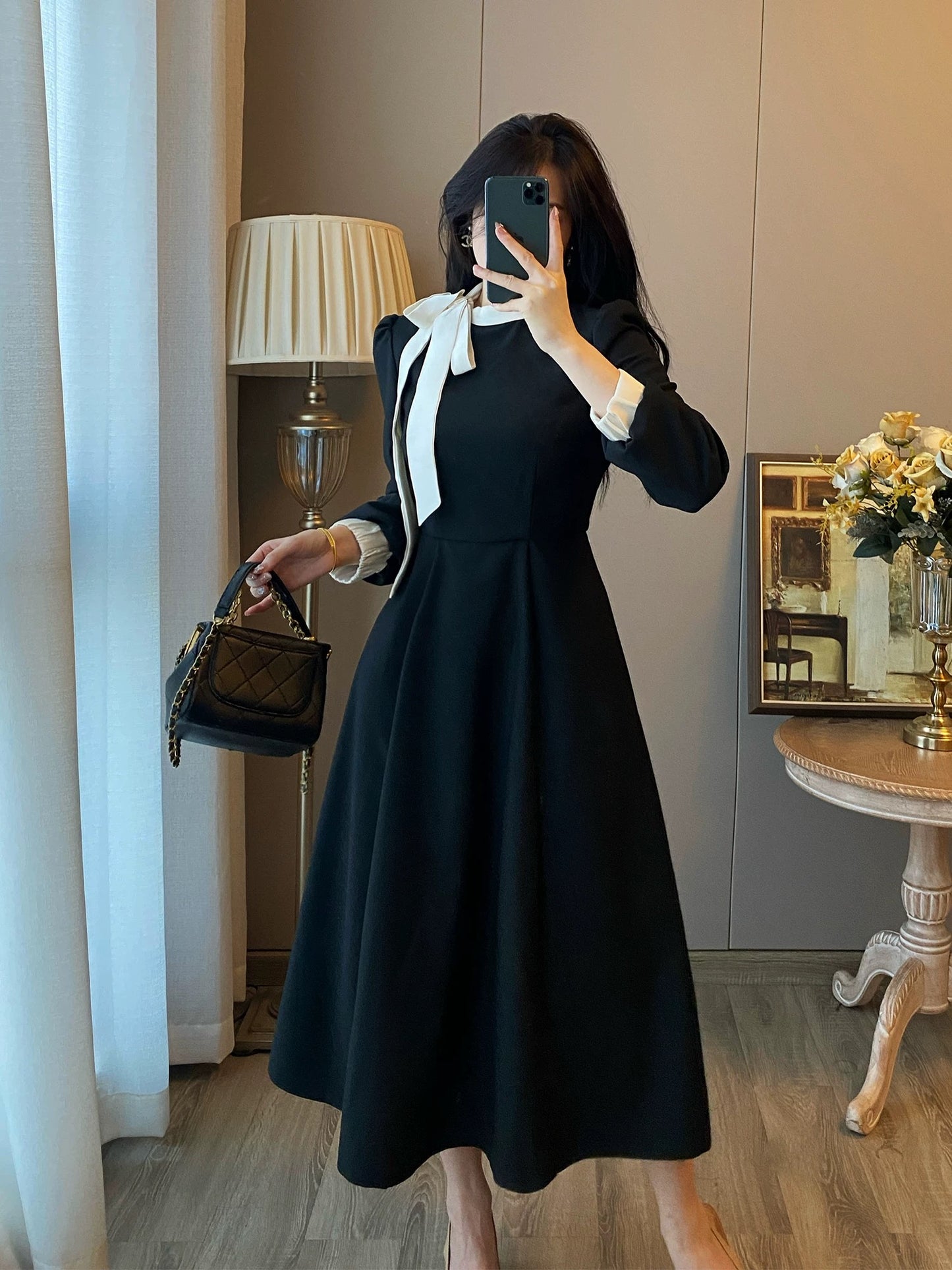 French style small fragrant dress for women in autumn and winter, high-end Hepburn style, black temperament, slim inner wear, long skirt