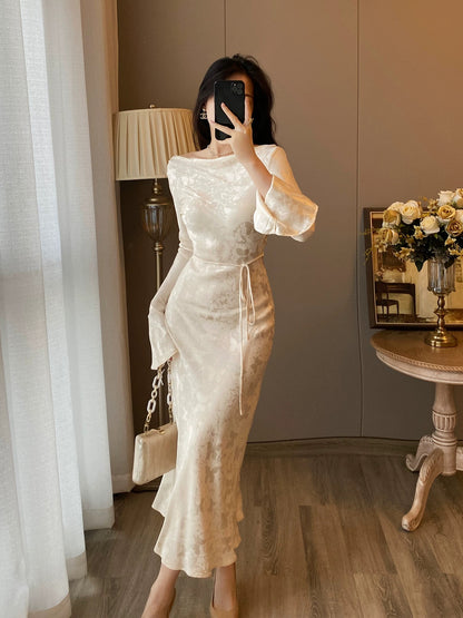 New Chinese style long-sleeved dress for women 2024 autumn new style super good-looking temperament slim retro hip-covering long dress