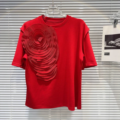 Internet celebrity style 2025 spring new niche pleated three-dimensional flower design pure color chic short-sleeved T-shirt for women